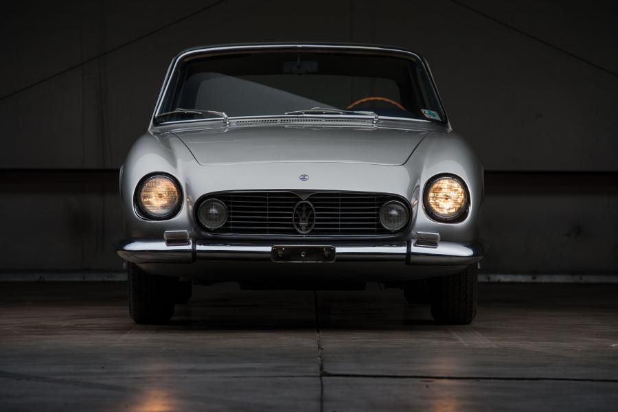  Maserati 5000 GT Coupe (AM103.016) 1961 года  (фото 4 из 23)